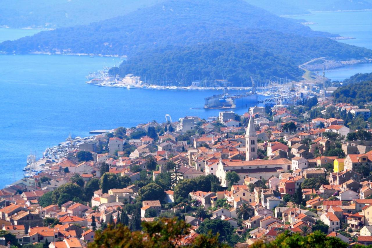 Apartments By The Sea Mali Lošinj Exteriér fotografie