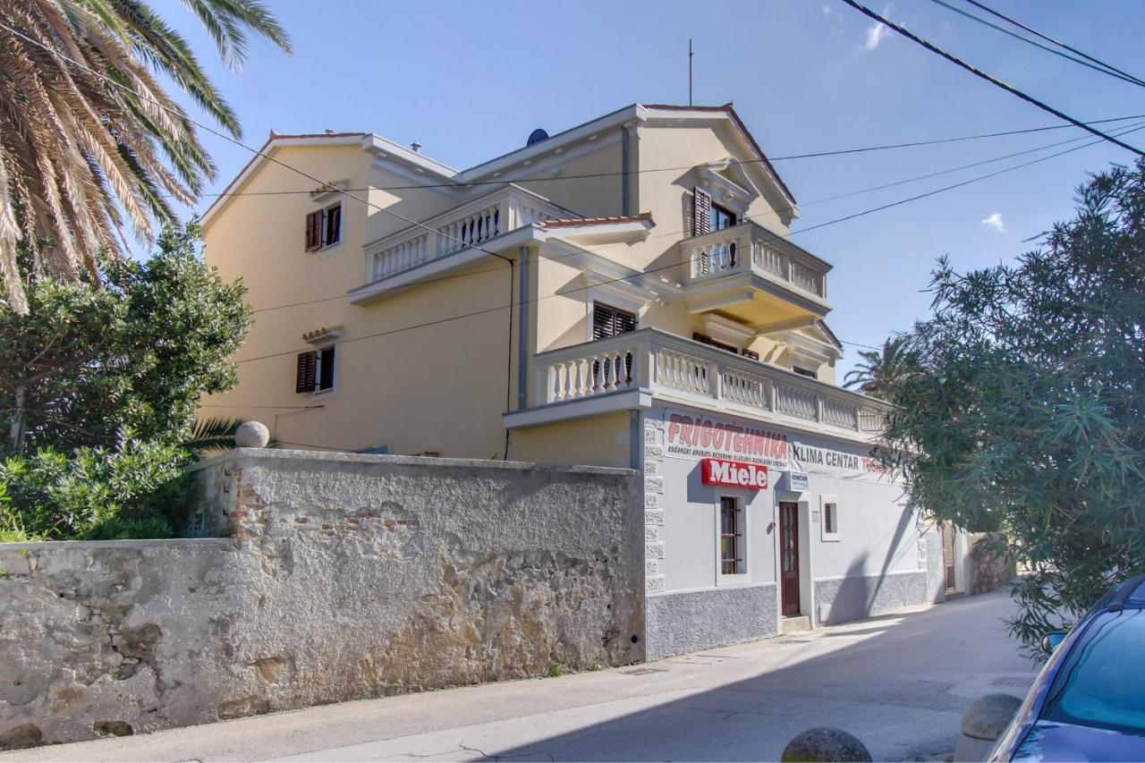 Apartments By The Sea Mali Lošinj Exteriér fotografie